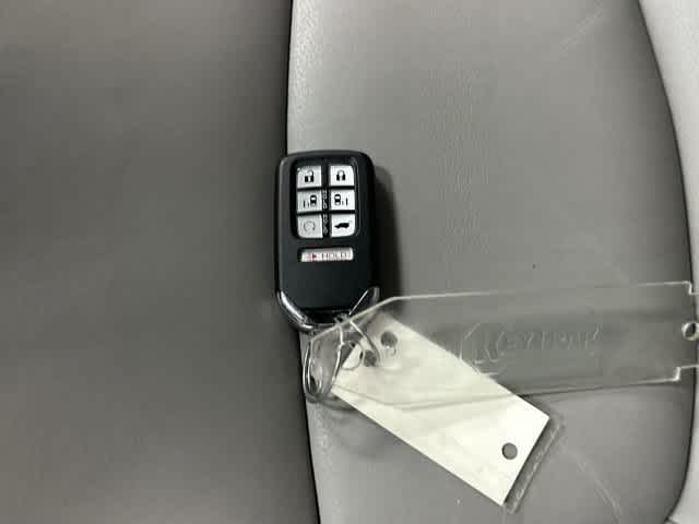 2024 Honda Odyssey photo 33 of 33