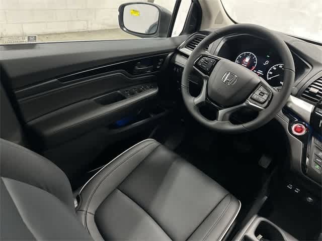 2026 Honda Odyssey Touring Sonic Gray Pearl at Honda of Clear Lake