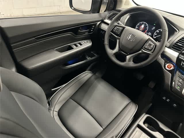 2026 Honda Odyssey Touring Crystal Black Pearl at Honda of Clear Lake