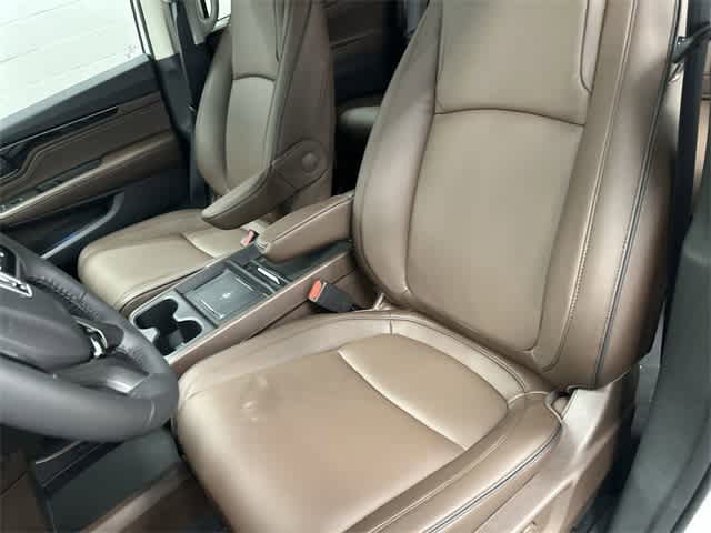 2026 Honda Odyssey Touring Platinum White Pearl at Honda of Clear Lake