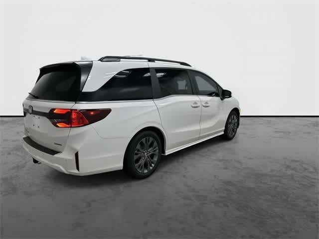 2026 Honda Odyssey Touring Platinum White Pearl at Honda of Clear Lake