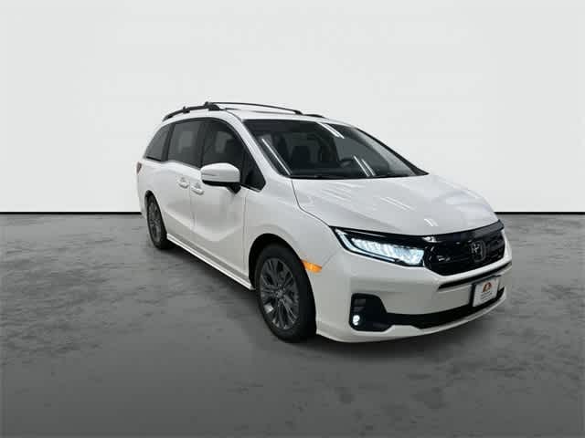 2026 Honda Odyssey Touring Platinum White Pearl at Honda of Clear Lake