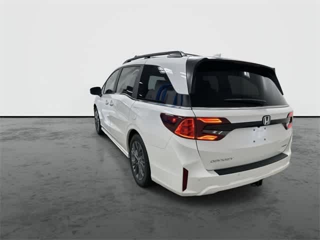 2026 Honda Odyssey Touring Platinum White Pearl at Honda of Clear Lake