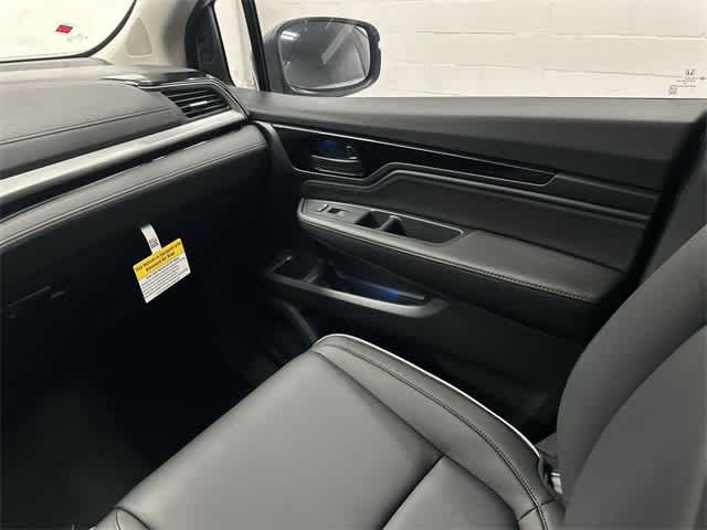 2026 Honda Odyssey Touring Platinum White Pearl at Honda of Clear Lake