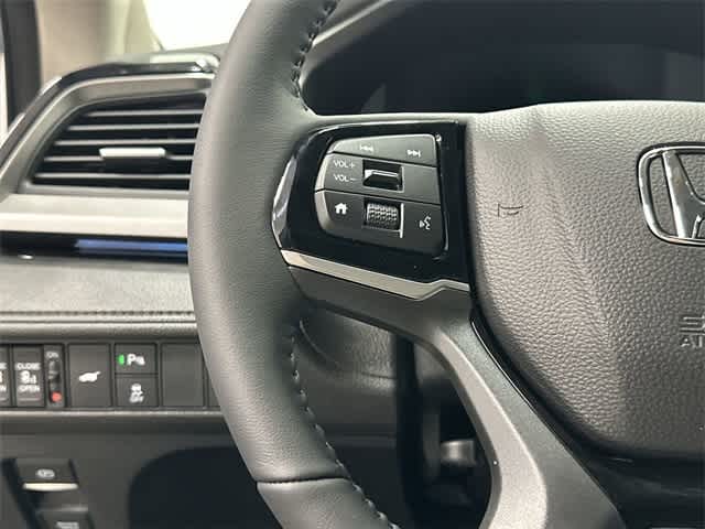 2026 Honda Odyssey Touring Platinum White Pearl at Honda of Clear Lake