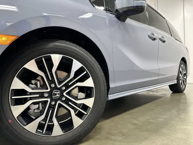 2026 Honda Odyssey Elite Sonic Gray Pearl at Honda of Clear Lake