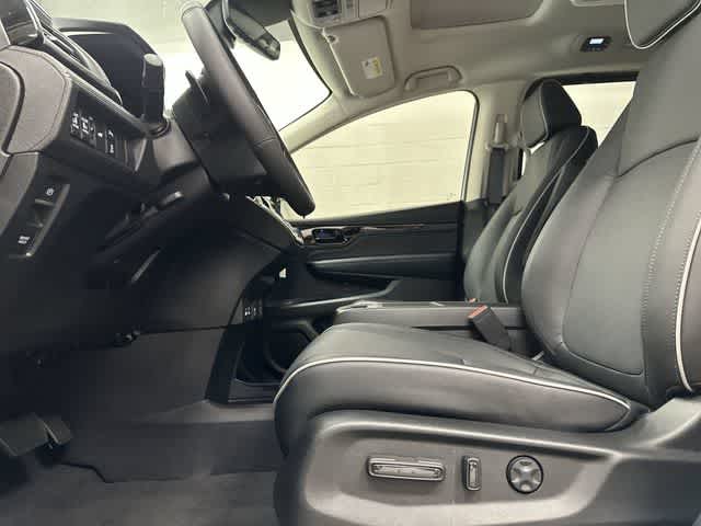 2026 Honda Odyssey Elite Sonic Gray Pearl at Honda of Clear Lake