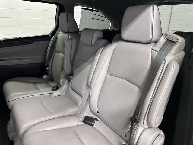 2024 Honda Odyssey Elite Modern Steel Metallic at AutoNation USA Katy