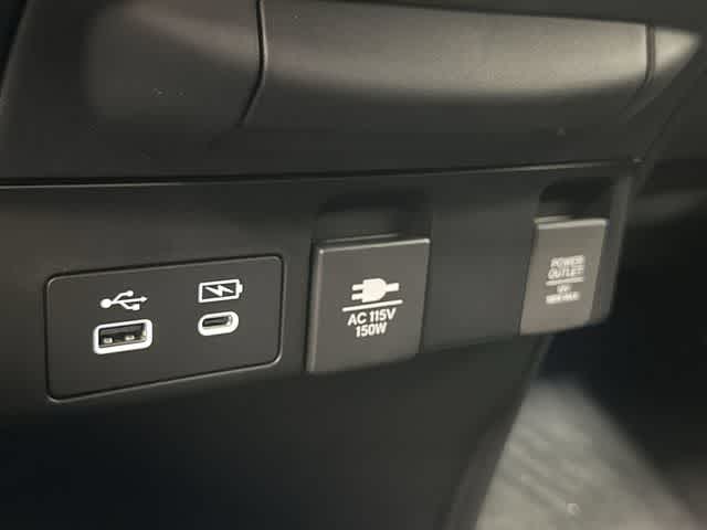 2026 Honda Odyssey Elite Platinum White Pearl at Honda of Clear Lake