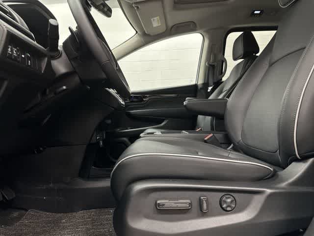 2026 Honda Odyssey Elite Gray at Honda of Clear Lake