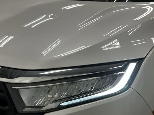 2024 Honda Odyssey Elite Platinum White Pearl at AutoNation USA Katy