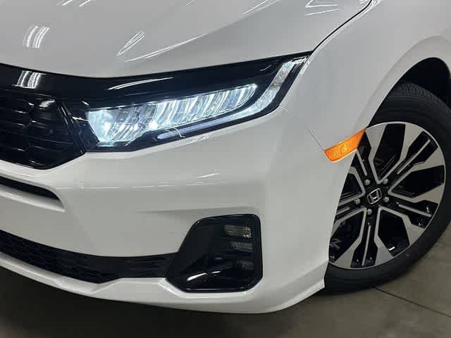 2026 Honda Odyssey Elite Platinum White Pearl at Honda of Clear Lake
