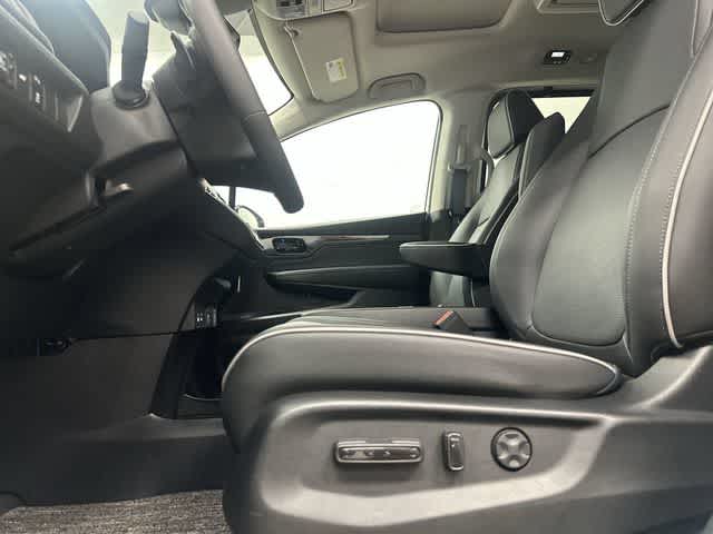 2026 Honda Odyssey Elite Platinum White Pearl at Honda of Clear Lake