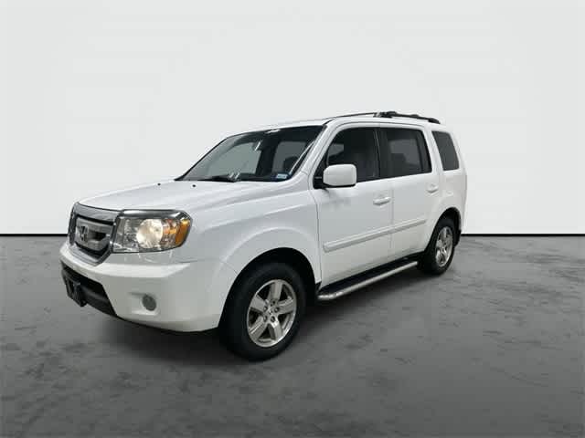2010 Honda Pilot EX-L White at Friendly Ford Crosby