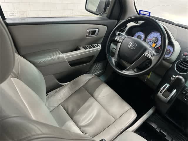 2010 Honda Pilot EX-L White at Friendly Ford Crosby