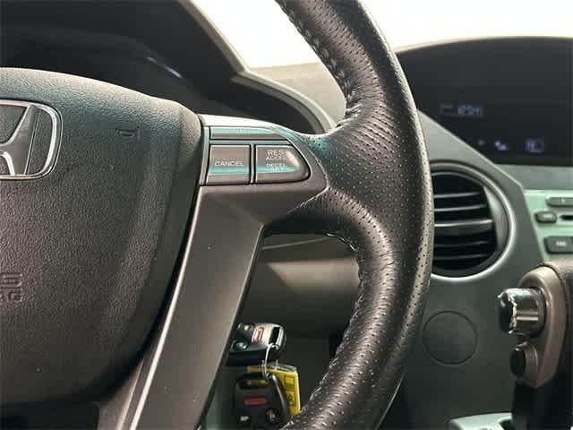 2010 Honda Pilot EX-L White at Friendly Ford Crosby