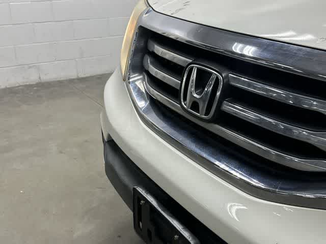 2013 Honda Pilot Touring White Diamond Pearl at Mac Haik Ford