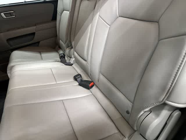 2013 Honda Pilot Touring White Diamond Pearl at Mac Haik Ford