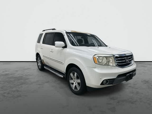 2013 Honda Pilot Touring White Diamond Pearl at Mac Haik Ford