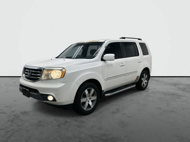 2013 Honda Pilot Touring White Diamond Pearl at Mac Haik Ford