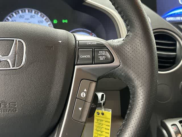 2013 Honda Pilot Touring White Diamond Pearl at Mac Haik Ford