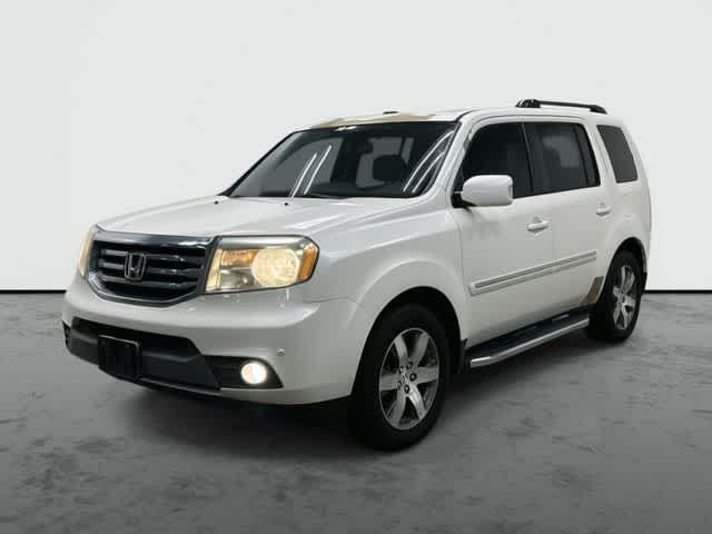 2013 Honda Pilot Touring White Diamond Pearl at Mac Haik Ford