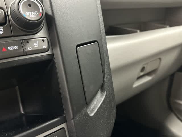 2013 Honda Pilot photo 25 of 32