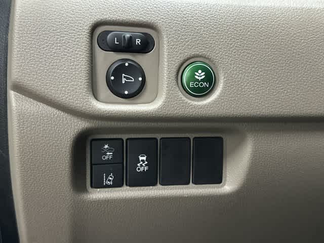 2022 Honda Pilot photo 19 of 32