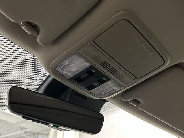 2022 Honda Pilot photo 21 of 32