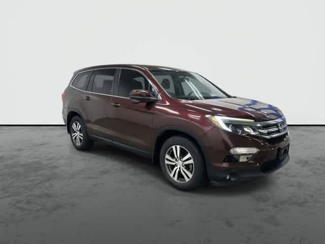 2016 Honda Pilot photo 5 of 32