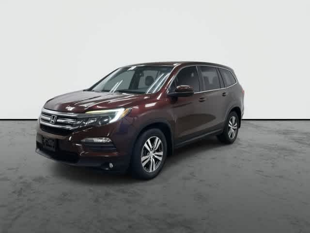 2016 Honda Pilot photo 7 of 32