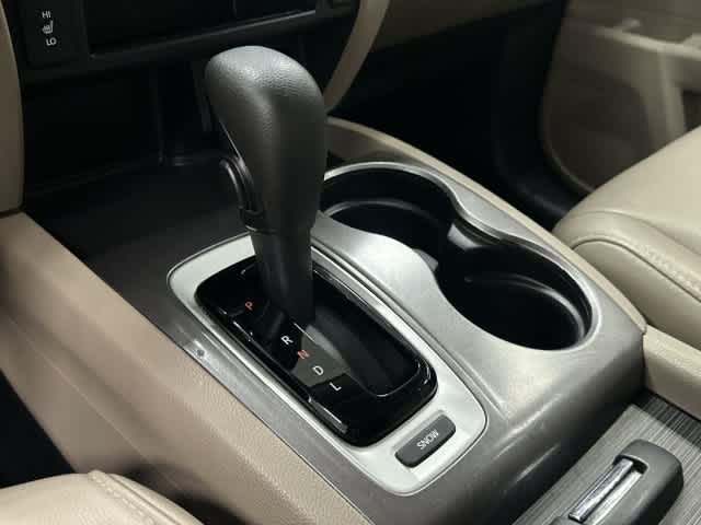 2016 Honda Pilot photo 24 of 32
