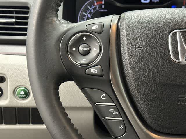 2018 Honda Pilot EX-L Crystal Black Pearl at Auto Boutique Texas