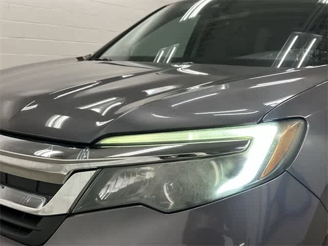 2019 Honda Pilot EX-L Modern Steel Metallic at AutoNation USA Katy
