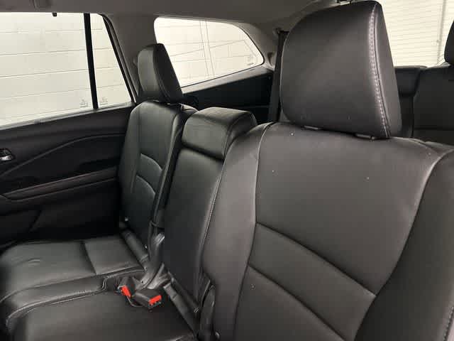2018 Honda Pilot Touring White Diamond Pearl at Westside Kia