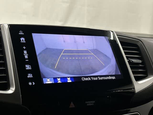 2018 Honda Pilot Touring White Diamond Pearl at Westside Kia