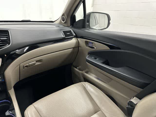 2020 Honda Pilot Elite Platinum White Pearl at Group 1 Toyota Southwest