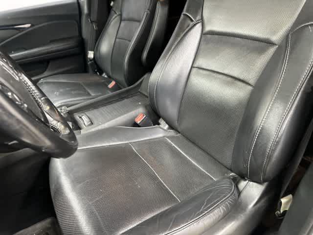 2016 Honda Pilot photo 10 of 33