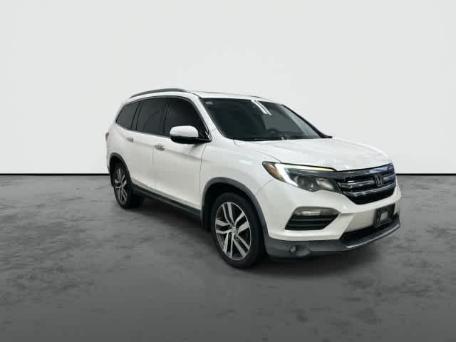 2016 Honda Pilot photo 6 of 33