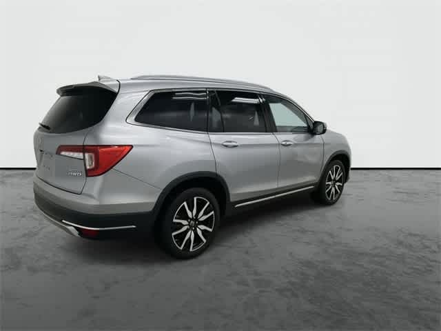2019 Honda Pilot Touring 7-Passenger Lunar Silver Metallic at Lexus Southwest Houston