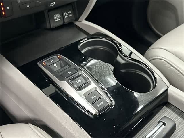 2019 Honda Pilot Touring 7-Passenger Lunar Silver Metallic at Lexus Southwest Houston