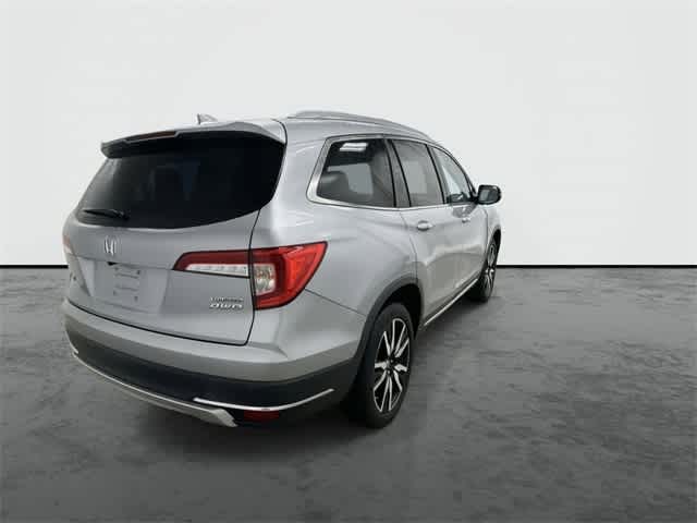 2019 Honda Pilot Touring 7-Passenger Lunar Silver Metallic at Lexus Southwest Houston