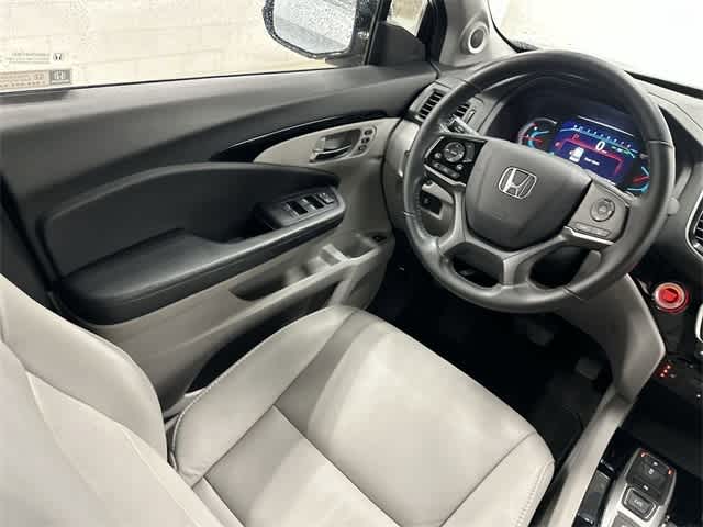 2019 Honda Pilot Touring 7-Passenger Lunar Silver Metallic at Lexus Southwest Houston
