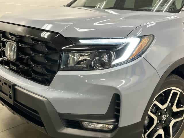 2023 Honda Passport Elite Sonic Gray Pearl at Team Toyota