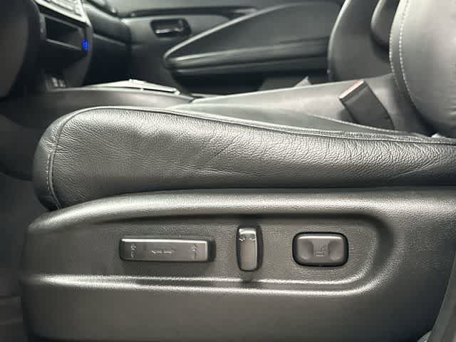 2023 Honda Passport Elite Platinum White Pearl at Beck & Masten Kia