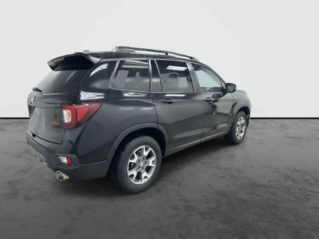 2023 Honda Passport photo 4 of 31