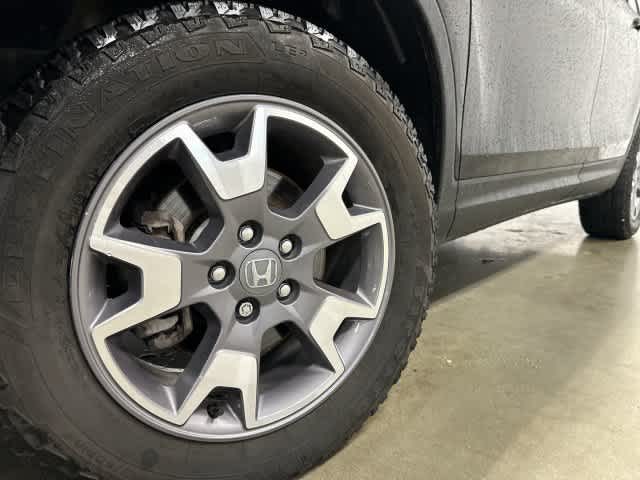 2023 Honda Passport photo 28 of 31