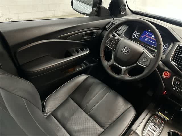 2025 Honda Passport TrailSport Lunar Silver Metallic at Honda of Clear Lake