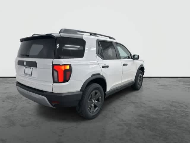 2026 Honda Passport photo 2 of 32