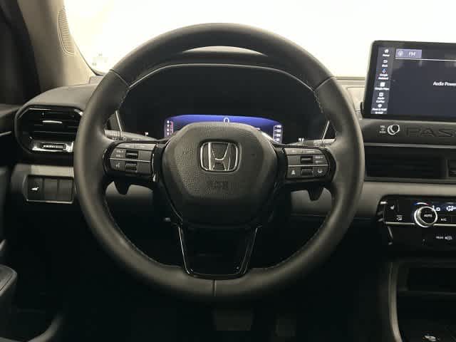 2026 Honda Passport photo 15 of 33